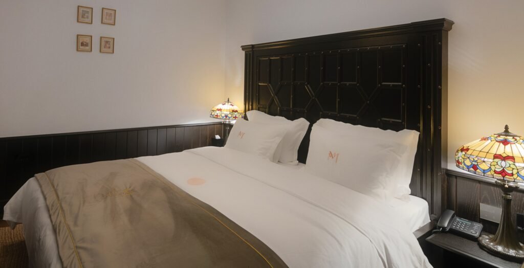 mert boutique hotel ne korce