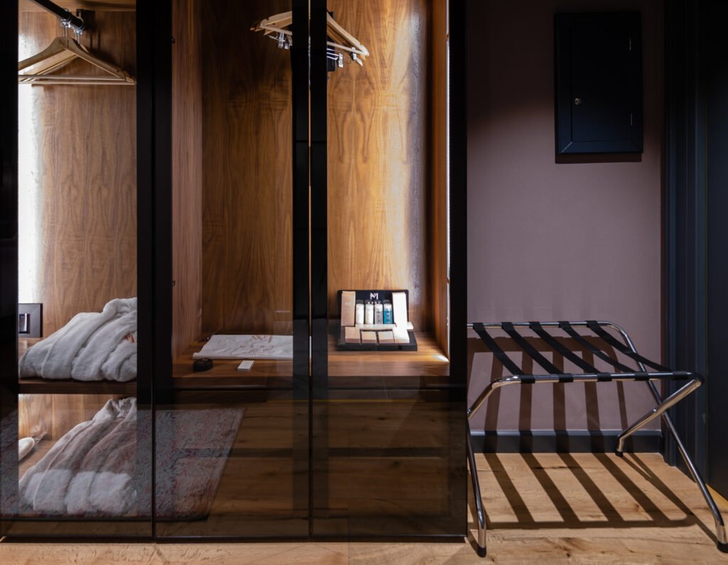 mert boutique hotel ne korce